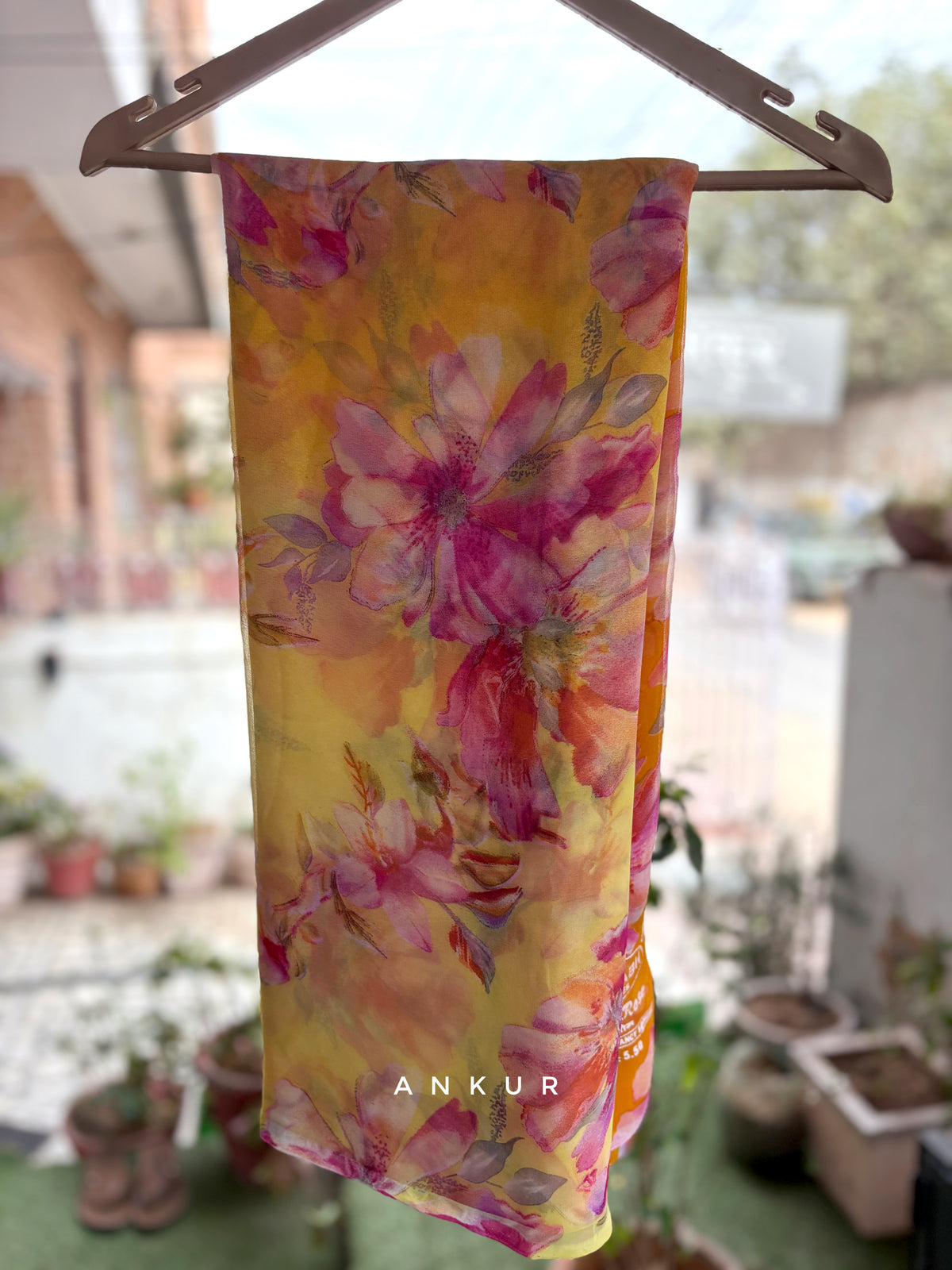Double shaded Yellow Flower Print