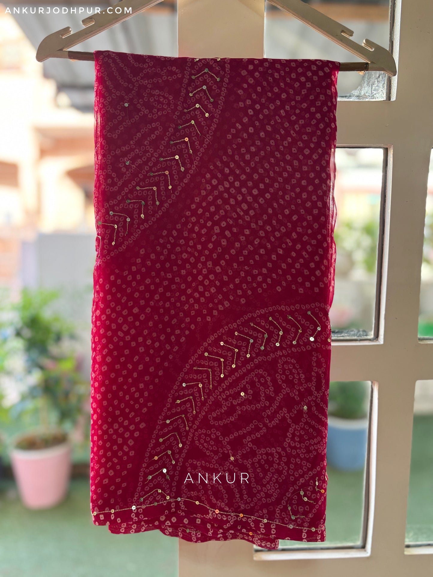 Queen Glow Rani Bandhani zari work Suhani