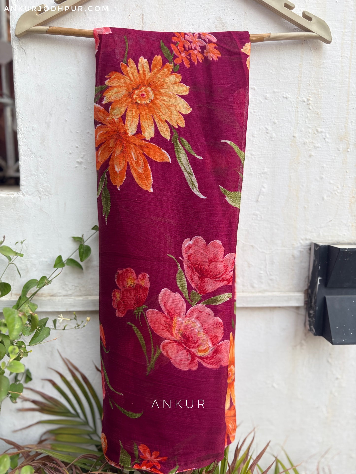 Mehroon double colour Crep Silk saree