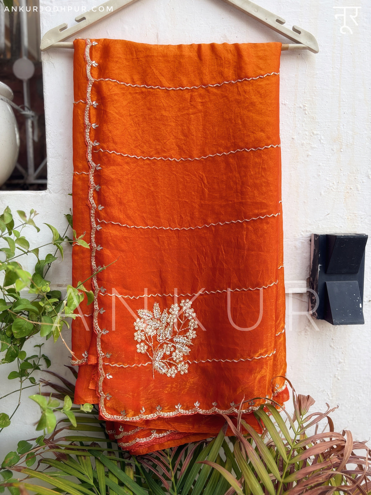 Aarohi bright Orange Noor