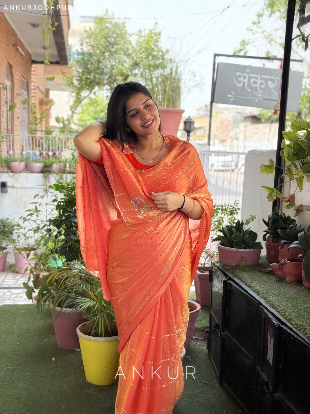 Rust orange Moti Noor