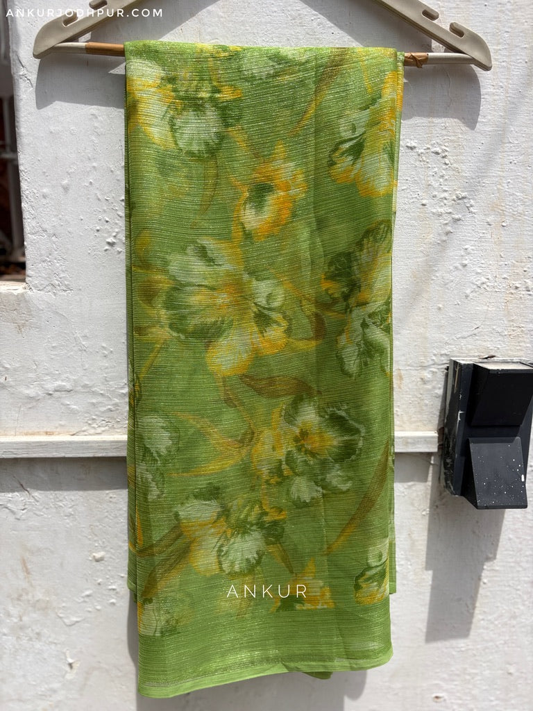 Olive Green shade texture Crep Silk Saree