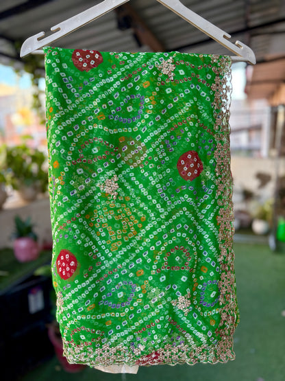 Green bhandani with Cut work Zari Border