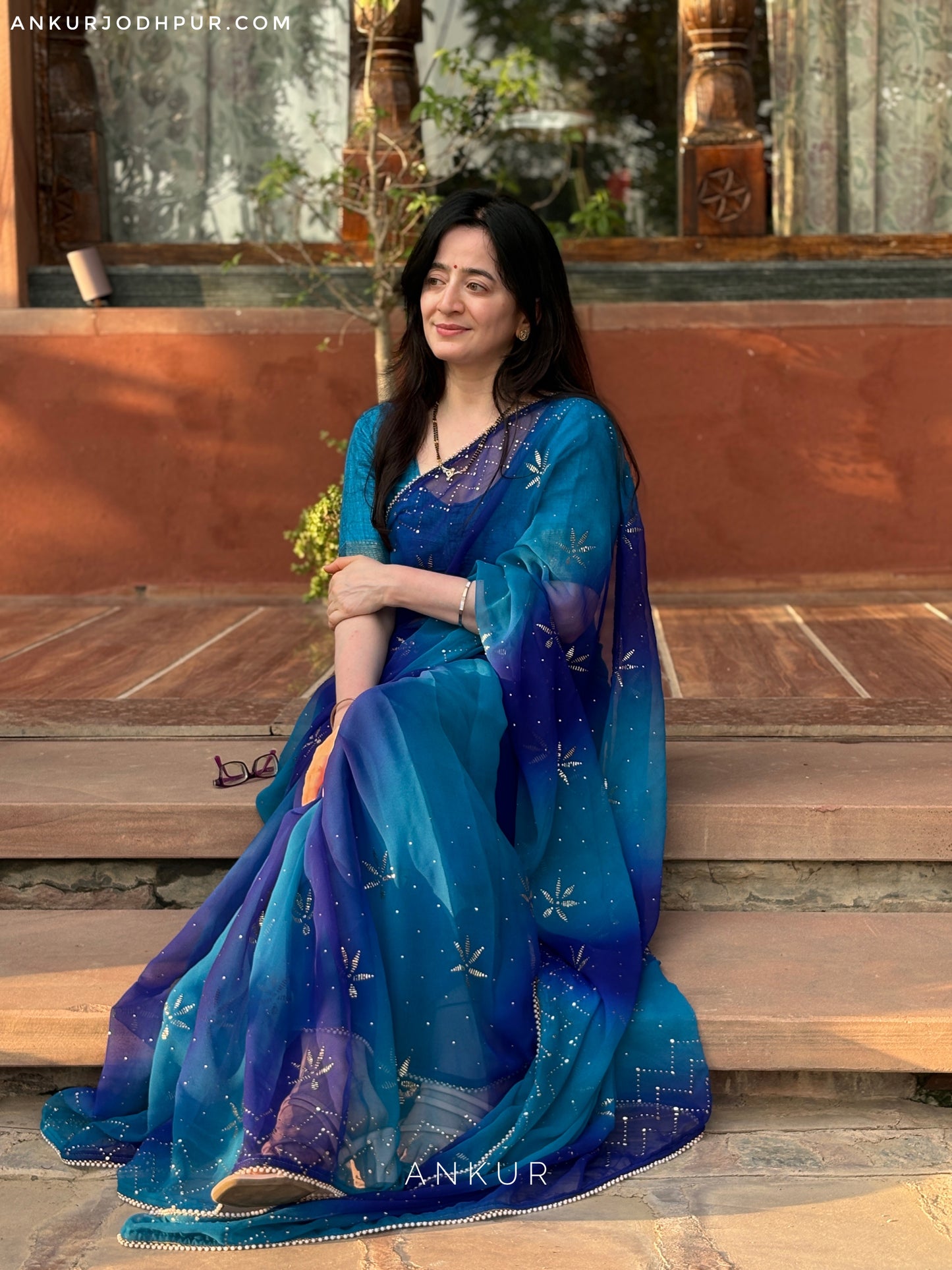 Neelambari Royale Tipki 2.0 ( with blouse )