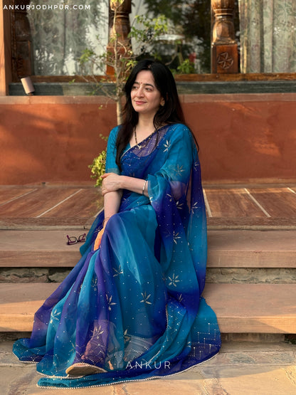 Neelambari Royale Tipki 2.0 ( with blouse )