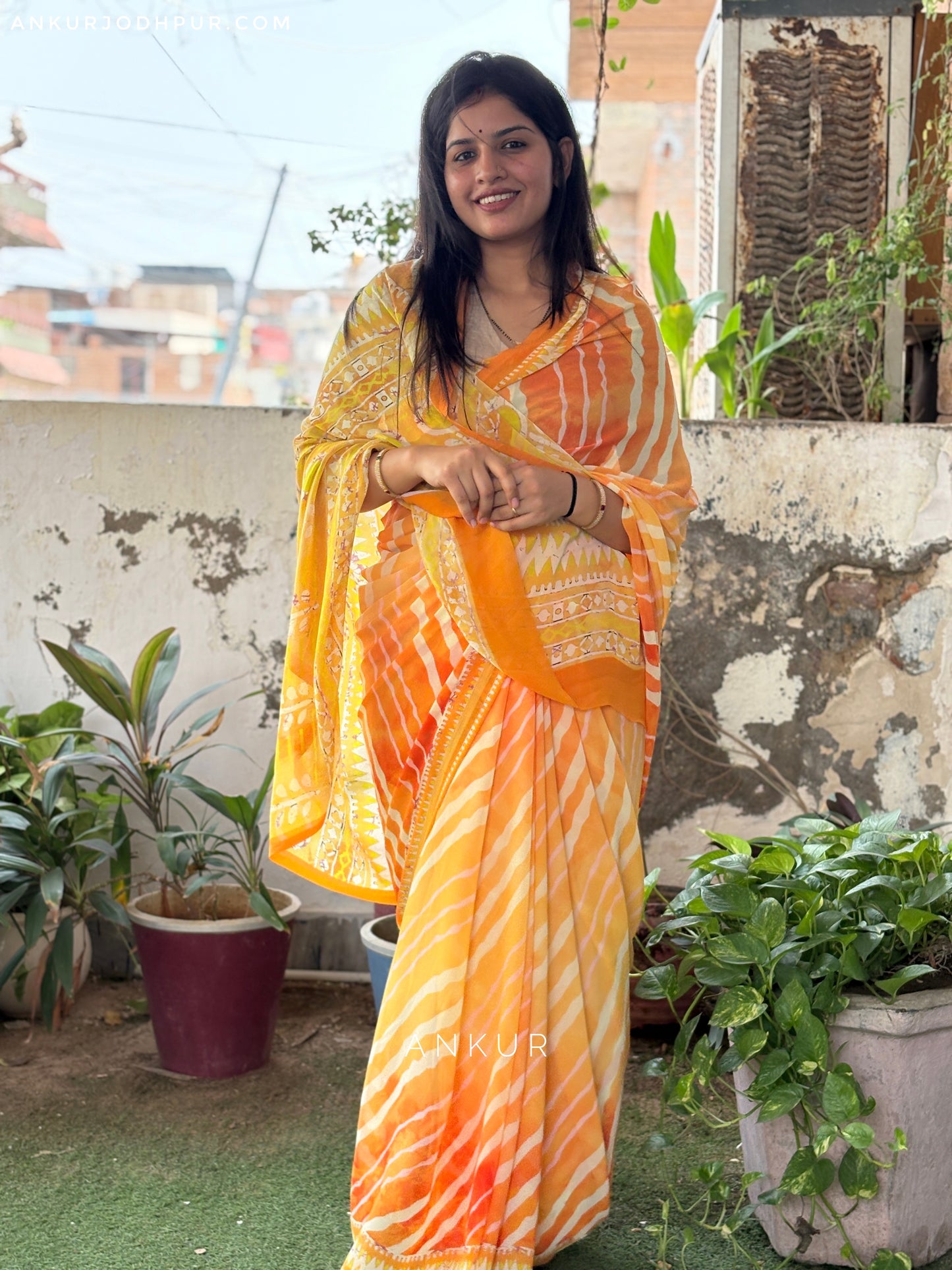 Kesariya Leher Latika 2.0 Saree