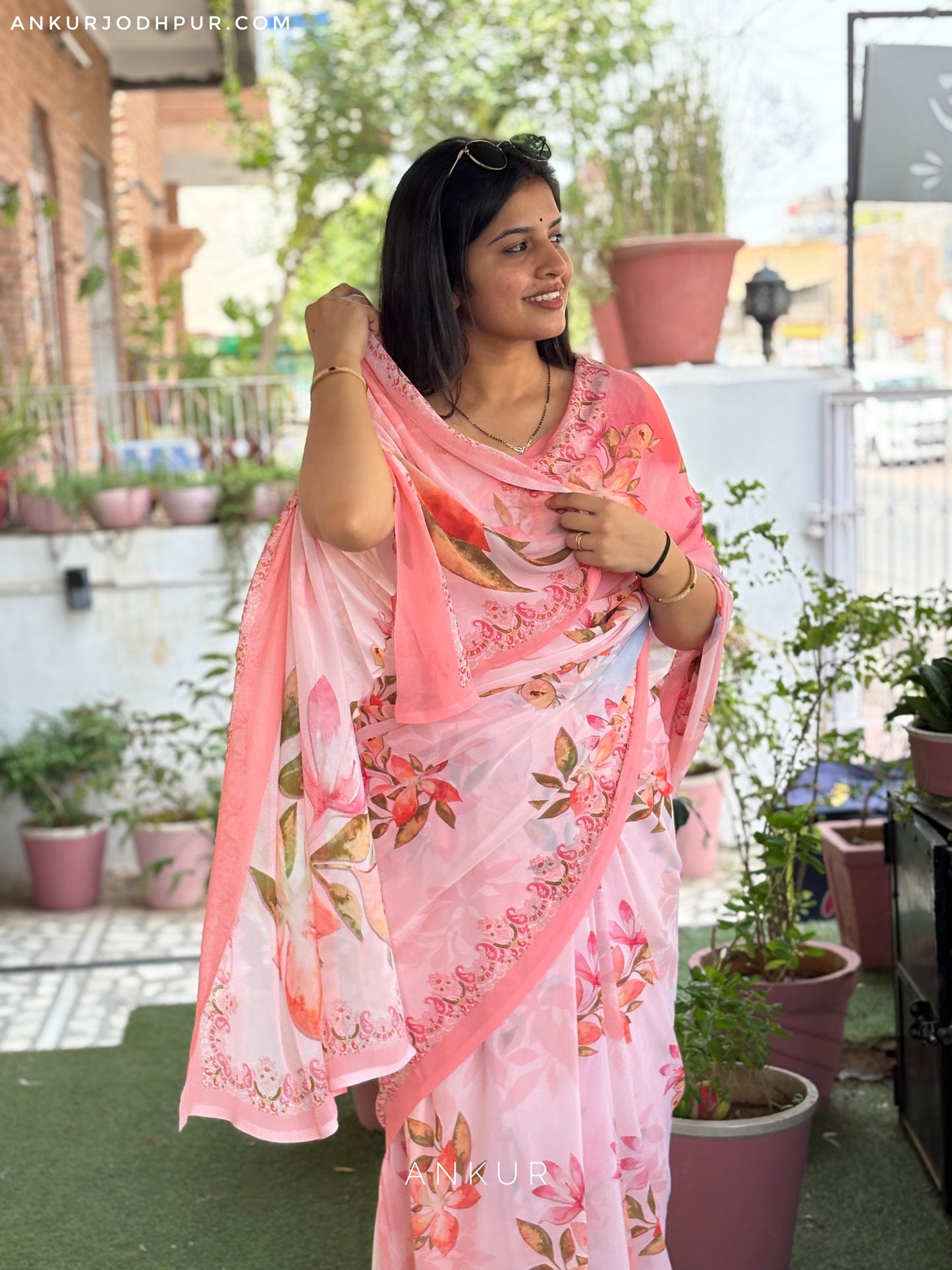 Gulabi Gulnaar Latika 2.0 Saree