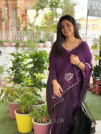Ratnangi Dark Magenta Noor